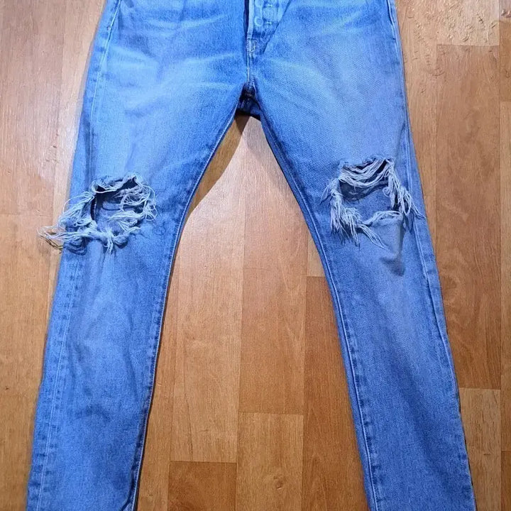 [BUNJANG] Levi's 501S Damaged Jeans (31) / (무료배송)리바이스 501S 데미지 청바지(31)