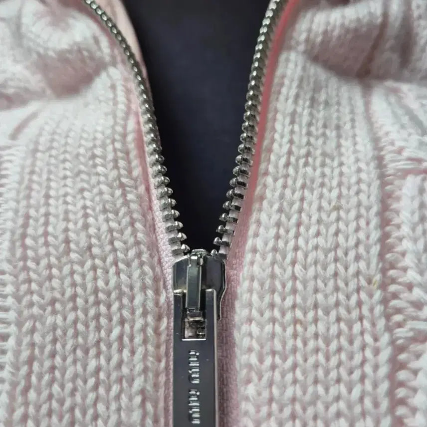 [BUNJANG] Miu Miu Cable Knit Padded Jacket 36 / 미우미우 케이블 니트 패딩 36