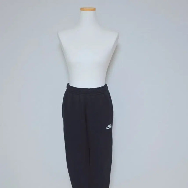 [SOLD OUT] 나이키 기모 트레이닝 팬츠