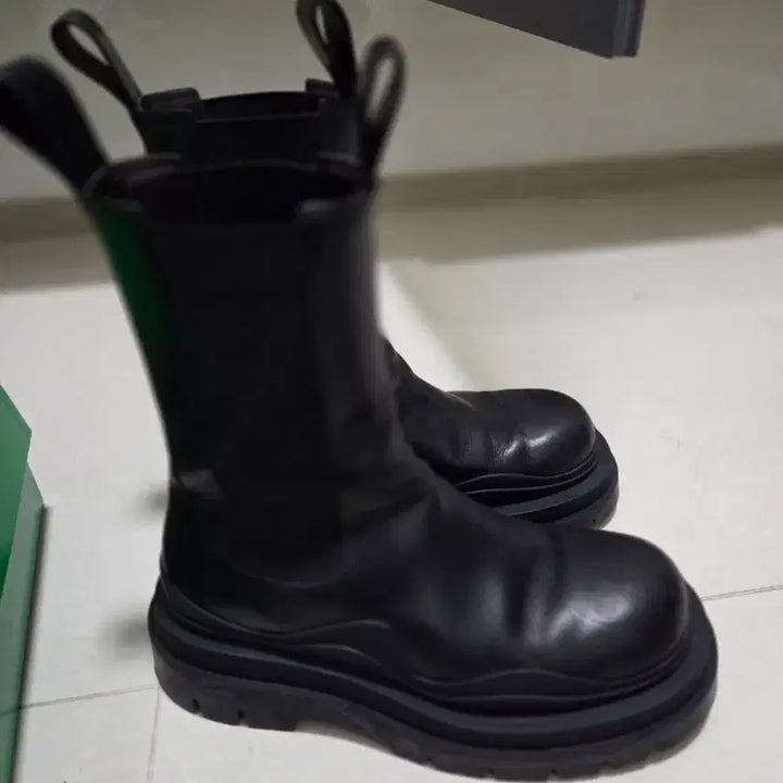 [BUNJANG] Bottega Veneta Tire Boots / [42]보테가 베네타 블랙 타이어부츠