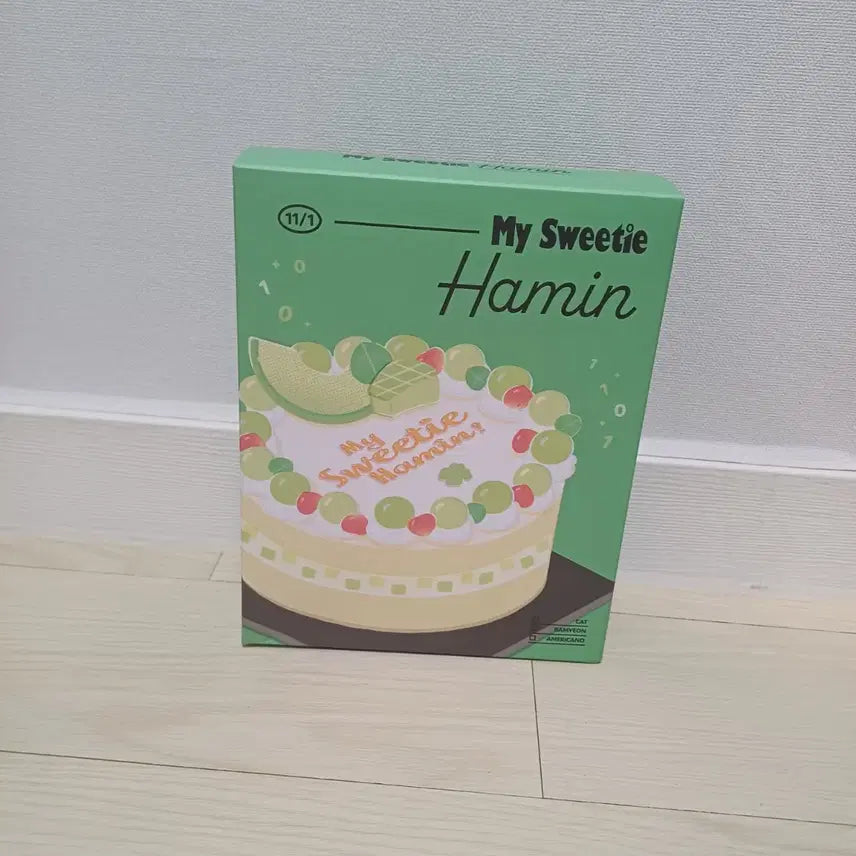 플레이브 2024 하민 생일키트 (개봉)