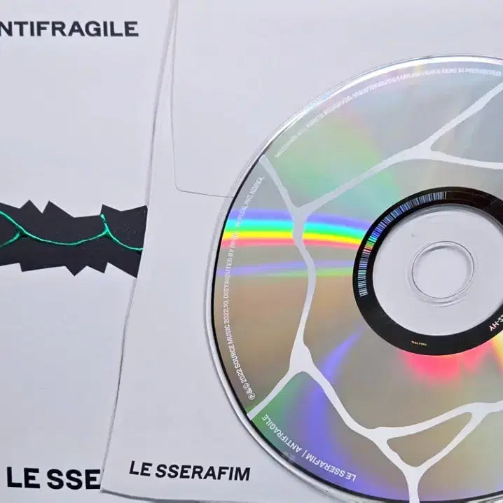 르세라핌 Antifragile 앨범 (핑크/에메랄드)