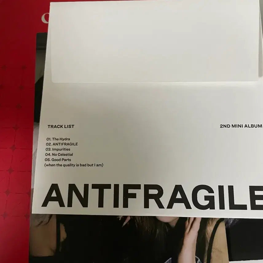 르세라핌 ANTIFRAGILE 2ND 미니 앨범
