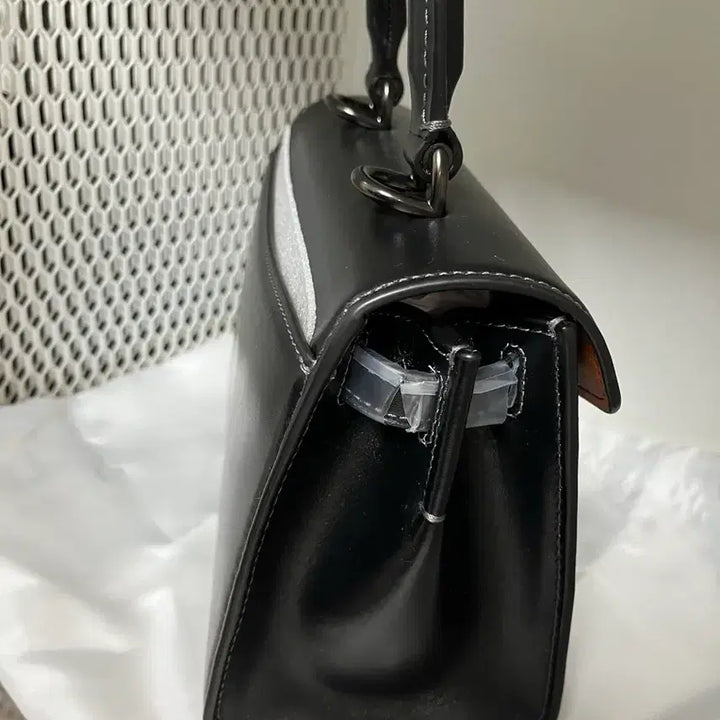 [BUNJANG] Coach Semi Top Handle Bag / 코치 /정품보증서o/ 새미 탑핸들(새상품)