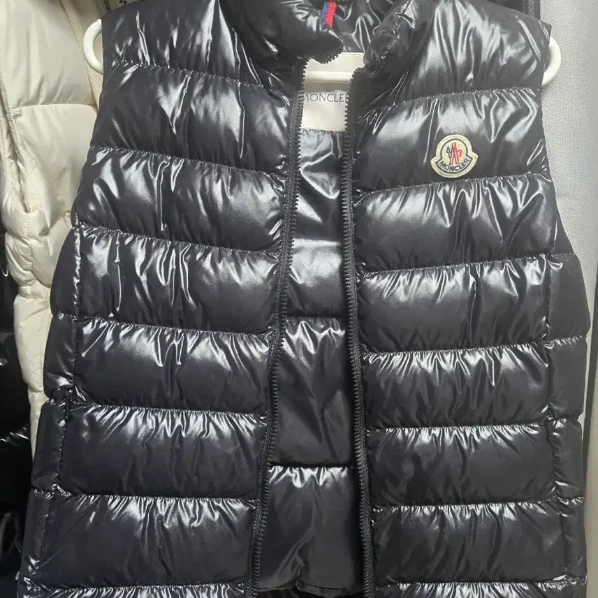 [BUNJANG] Moncler Padded Vest / 몽클레어 패딩조끼