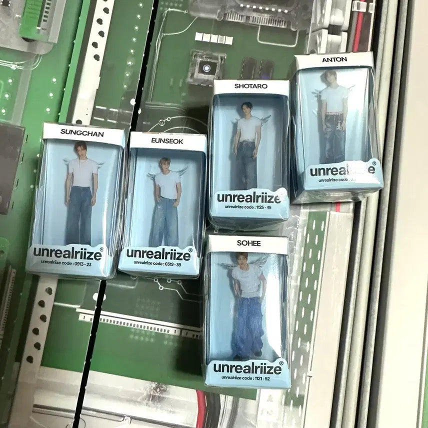 뮤앤드 특전)라이즈 성찬 26시그구성품 분철 시즌그리팅 정성찬포카 폴라