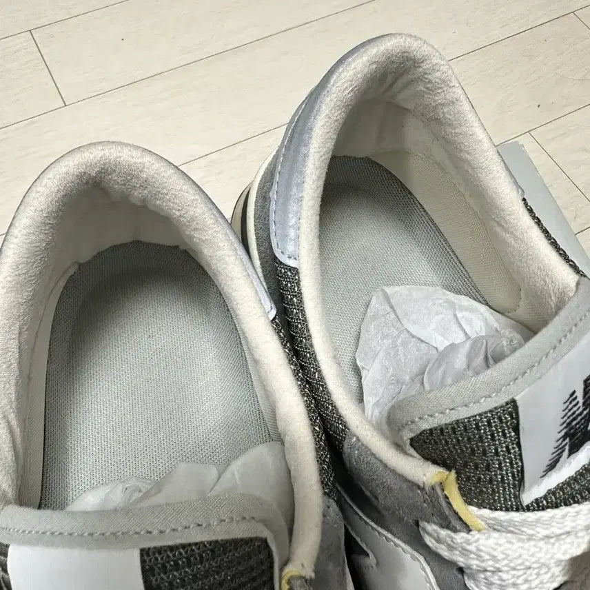 [SOLD OUT] 뉴발란스990v1 295사이즈 실착 5회이하