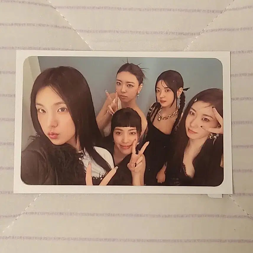 있지 단체 포카