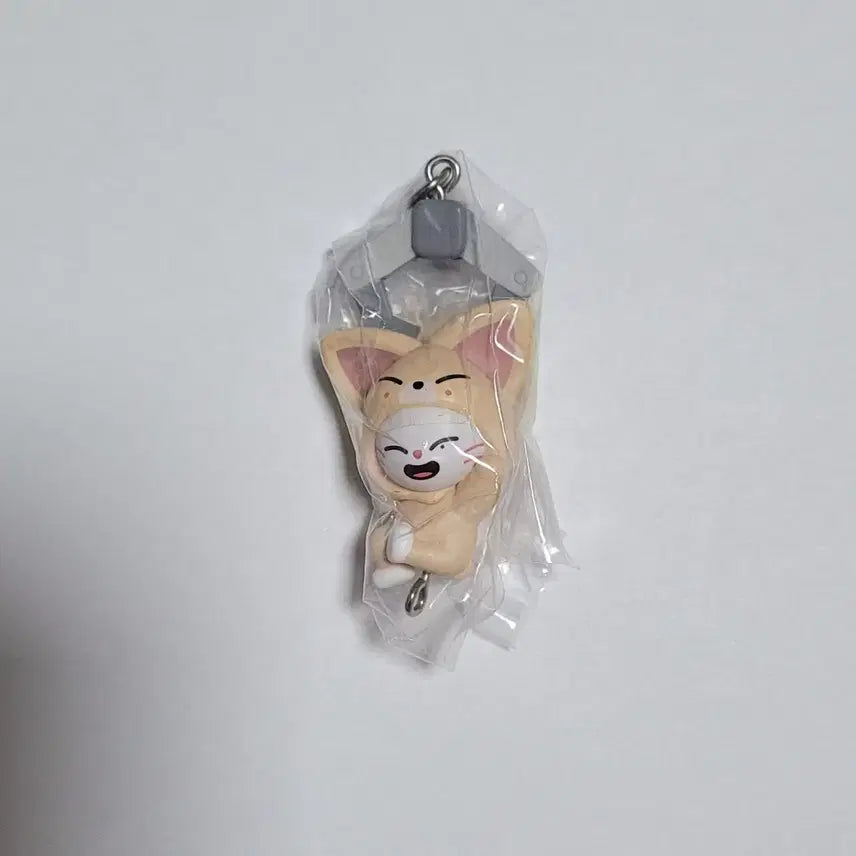 스트레이키즈 스키즈 가챠 토이월드 대롱 키링 지니렛 폭시니