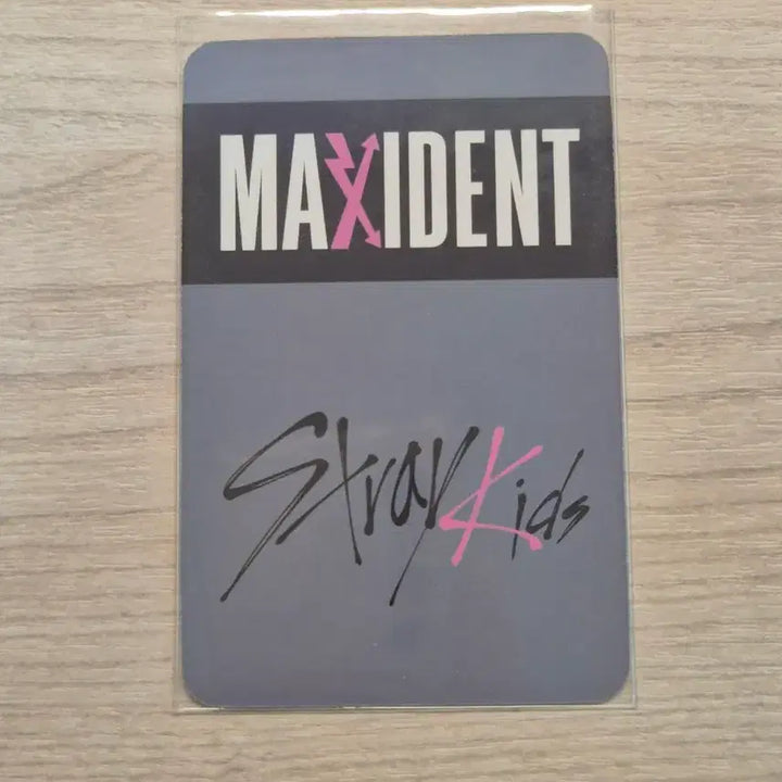 [판매]스트레이키즈 스키즈 현진 케사삼 맥시던트 쇼피 포카 미공포