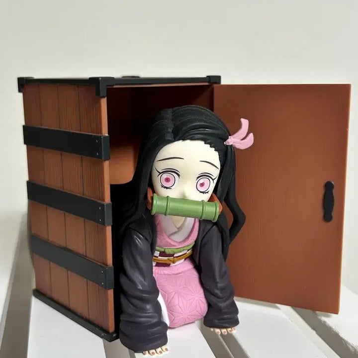 [BUNJANG] Demon Slayer Nezuko Figure / 귀멸의칼날 귀칼 상자 속 네즈코 피규어