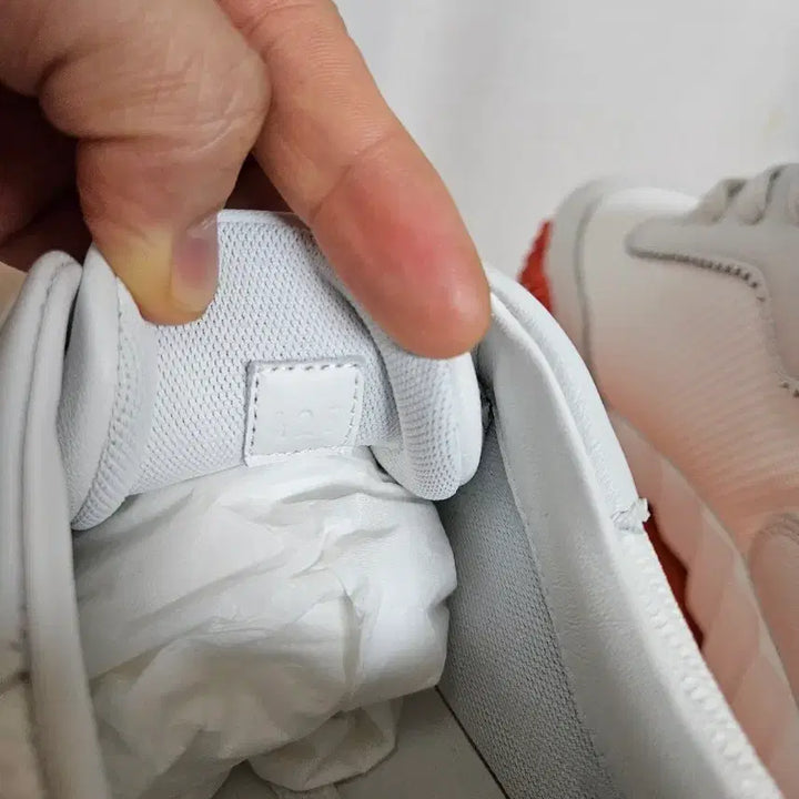 [BUNJANG] Hermes White Sneakers H Logo / 에르메스 화이트 스니커즈 H로고ㅡ정품(미착용)