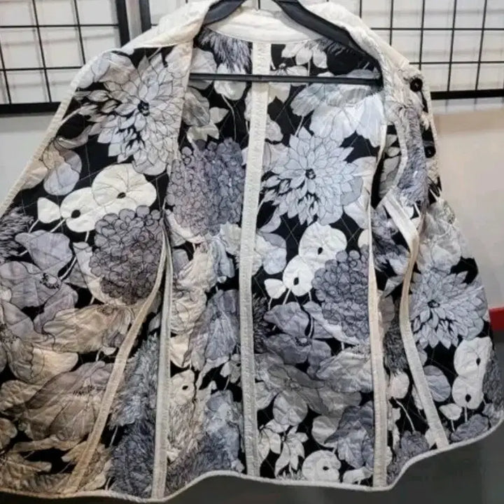 [BUNJANG] Burberry Reversible Quilted Jacket - Women's XL / 정품 버버리 리버시블 여성 퀄팅자켓