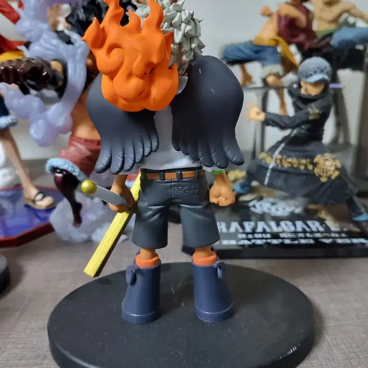 [BUNJANG] One Piece Seraphim Mihawk Figure / 원피스 세라핌 미호크 피규어