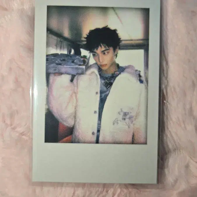 스키즈 현진 2026 season greating 폴라로이드 포카