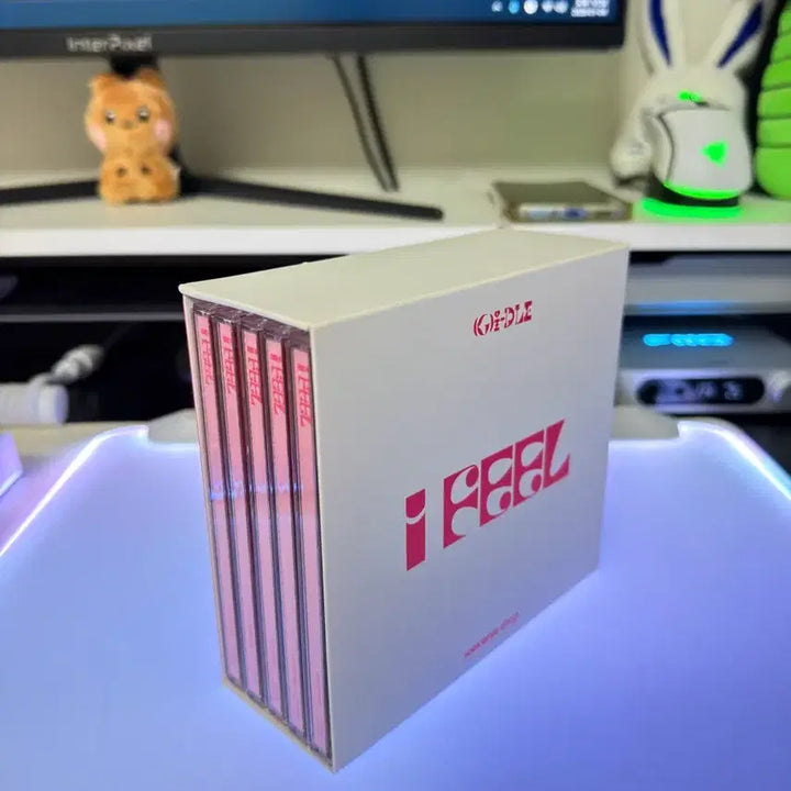 여자아이들 i feel 쥬얼 앨범위버스샵 특전