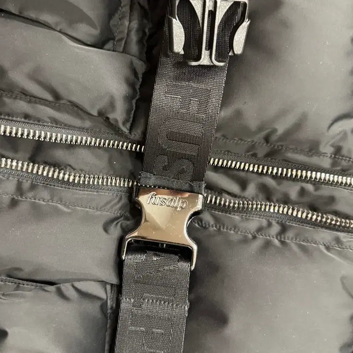 [BUNJANG] Fusalp Oria Short Padded Jacket (Size 38) / Fusalp 숏패딩 오리아(38)