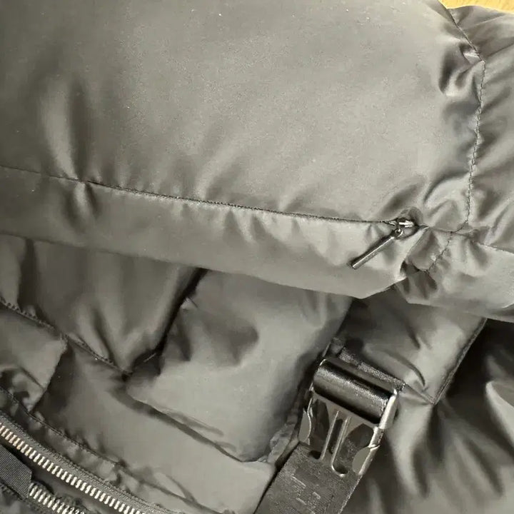 [BUNJANG] Fusalp Oria Short Padded Jacket (Size 38) / Fusalp 숏패딩 오리아(38)