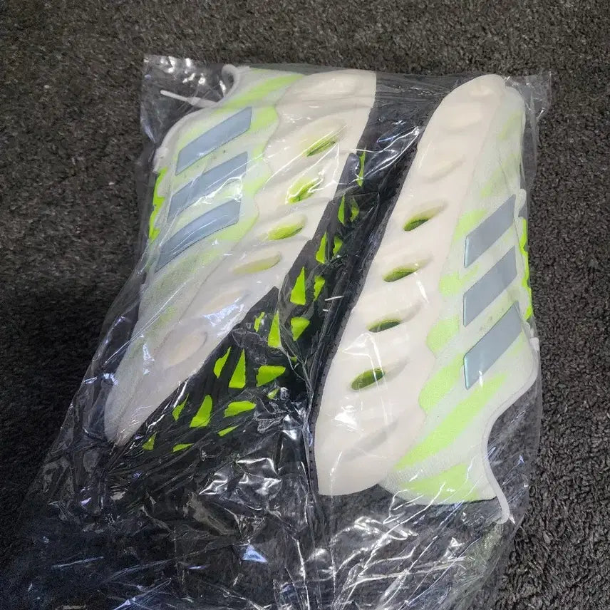 [BUNJANG] Adidas Switch Cloud Running Shoes / 아디다스 러닝 스위치 클라우드 250사이즈