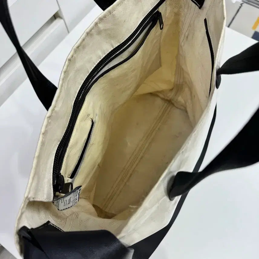 [BUNJANG] Freitag Bob Ivory Crossbody Bag / 프라이탁 밥 아이보리 크로스백