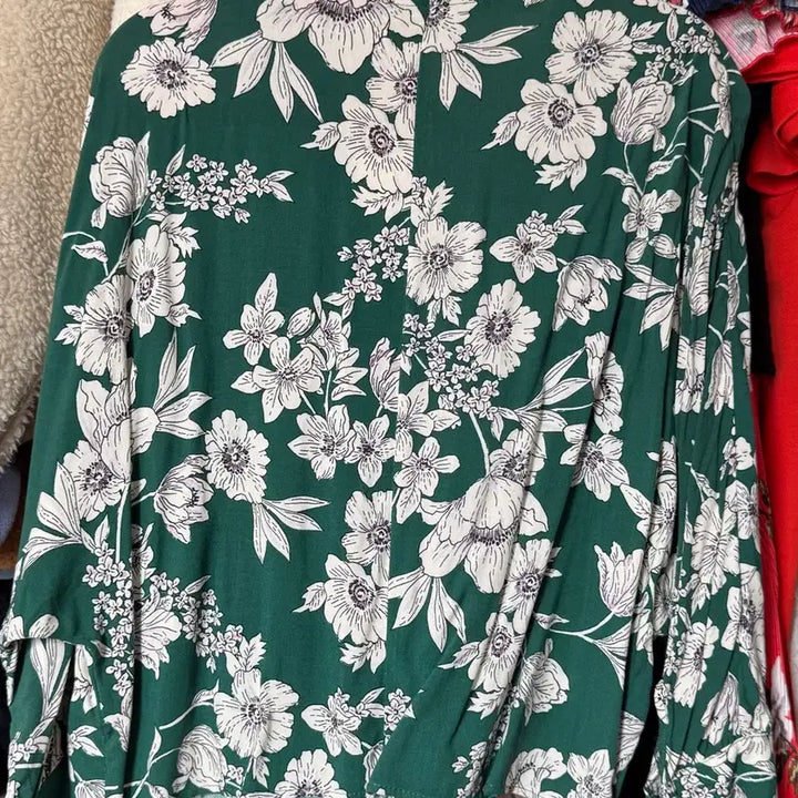 [BUNJANG] ZARA Flower Blouse XS / ZARA 자라 플라워 블라우스 새상품 판매