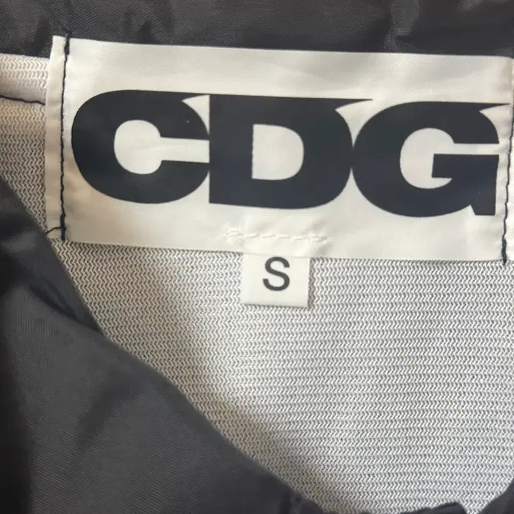 [BUNJANG] CDG Coach Jacket (Black) / CDG 코치 자켓 S (블랙)