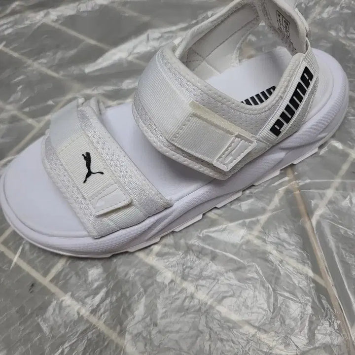 [BUNJANG] Puma RS Whisper White Sandals / 나3/푸마 RS 샌들 '위스퍼 화이트250 새신발