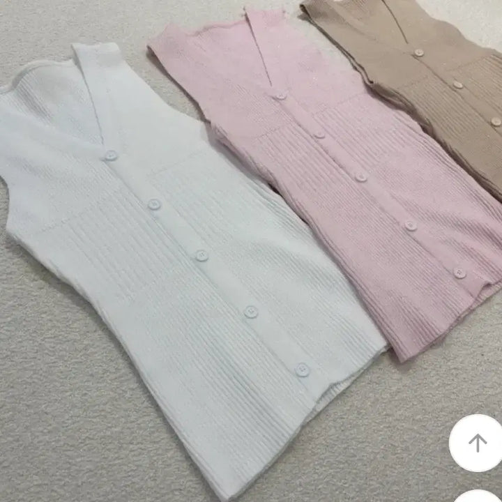 [BUNJANG] Pink Pearl Two-Piece Set / 펄 나시 가디건 투피스 세트 핑크 (새상품)