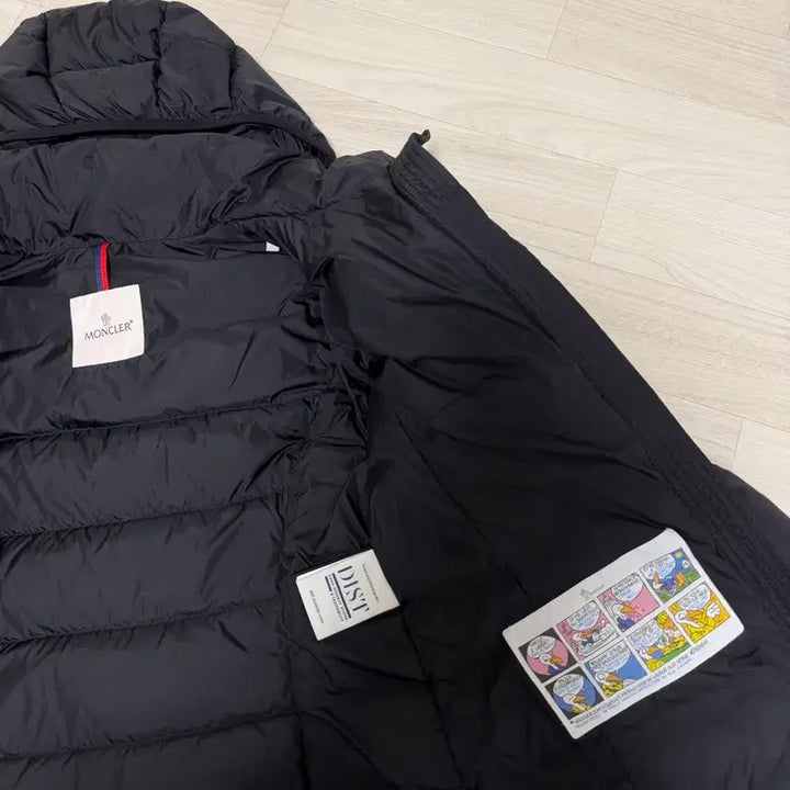 [BUNJANG] Moncler Lightweight Long Down Jacket / 몽클레어 경랑롱패딩