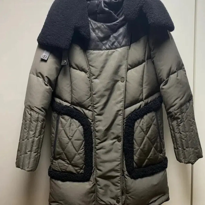 [BUNJANG] Ninesix Khaki Duck Down Padded Jacket / 카키색 ninesix 오리털 패딩