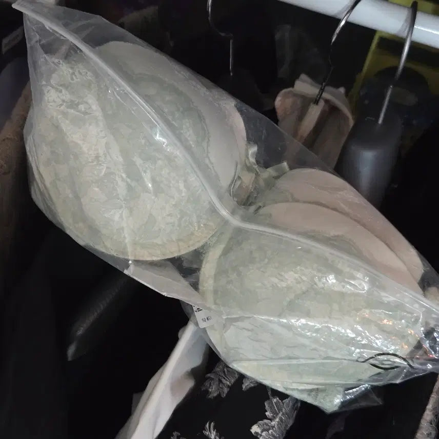 [BUNJANG] EBLIN Mint Lace Bra (70A) x 2 / EBLIN 에블린 연민트 레이스 브라 70A(70-80) x2벌 가격