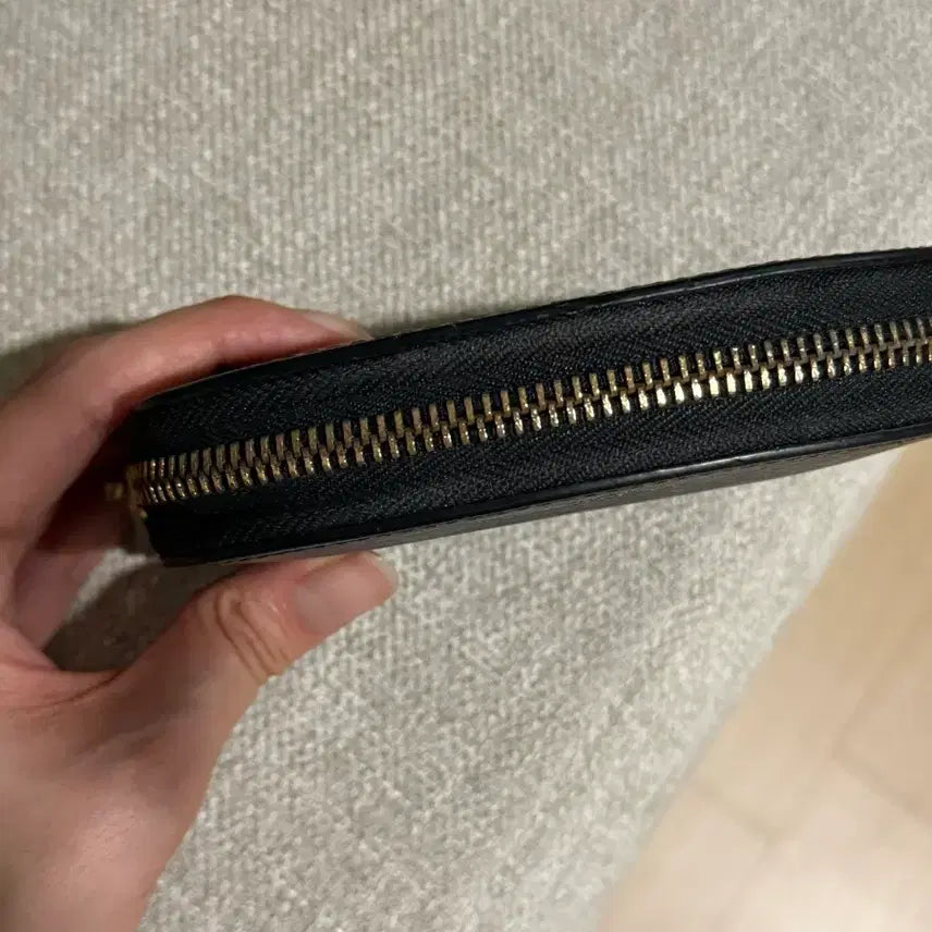 [BUNJANG] A.P.C Demi-Lune Compact Half Moon Wallet / [레어탬] A.P.C 데미룬 컴팩트 하프문 지갑