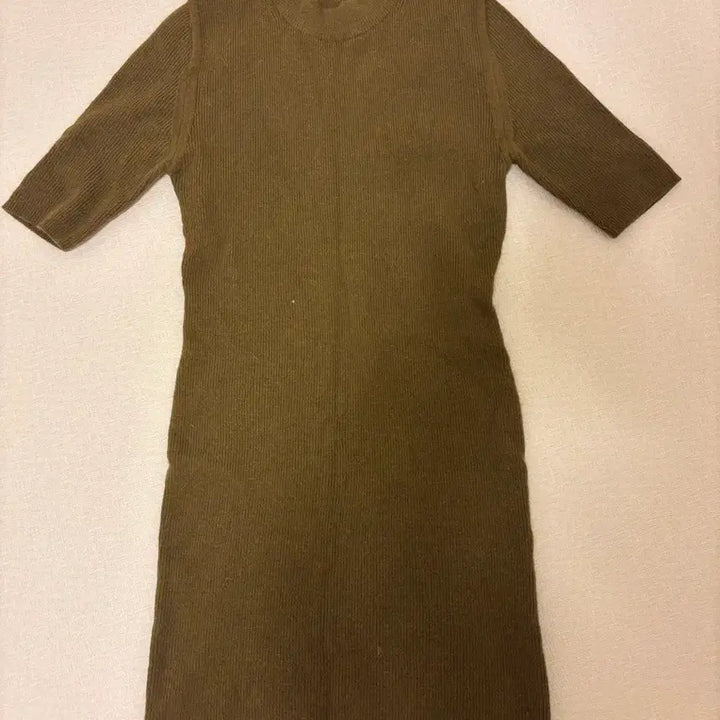 [BUNJANG] Kaki Ribbed Knit Dress / 나무 원피스