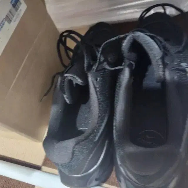 [BUNJANG] Nike Revolution 8 Men's Sneakers / 나이키 운동화 블랙 남성용