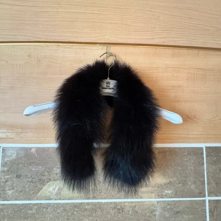 [BUNJANG] Jilsantiamo Gray Fur Muffler / 질산티아모 그레이 퍼 머플러