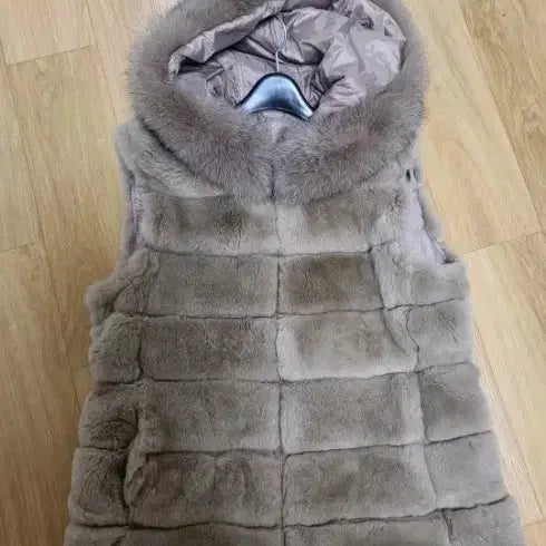 [BUNJANG] LBL Rabbit Fur Vest / LBL 여성용 토끼털 퍼 베스트
