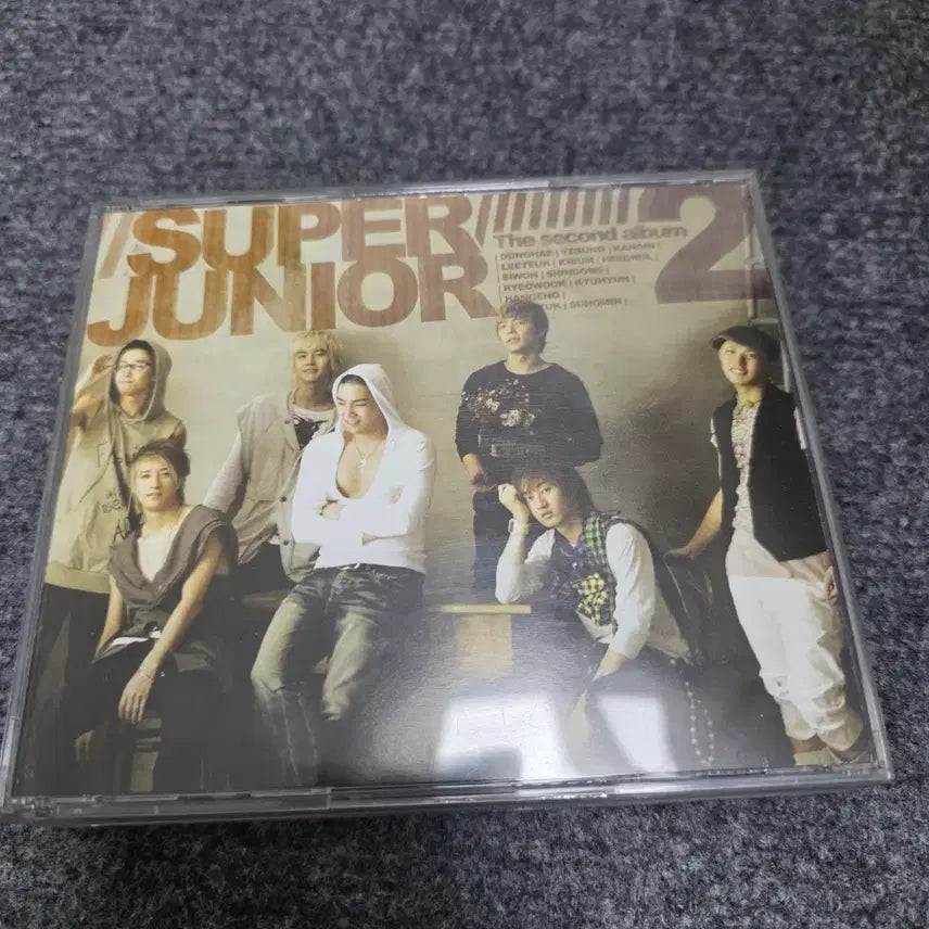 슈퍼주니어 2집 리패키지 앨범 (DVD)