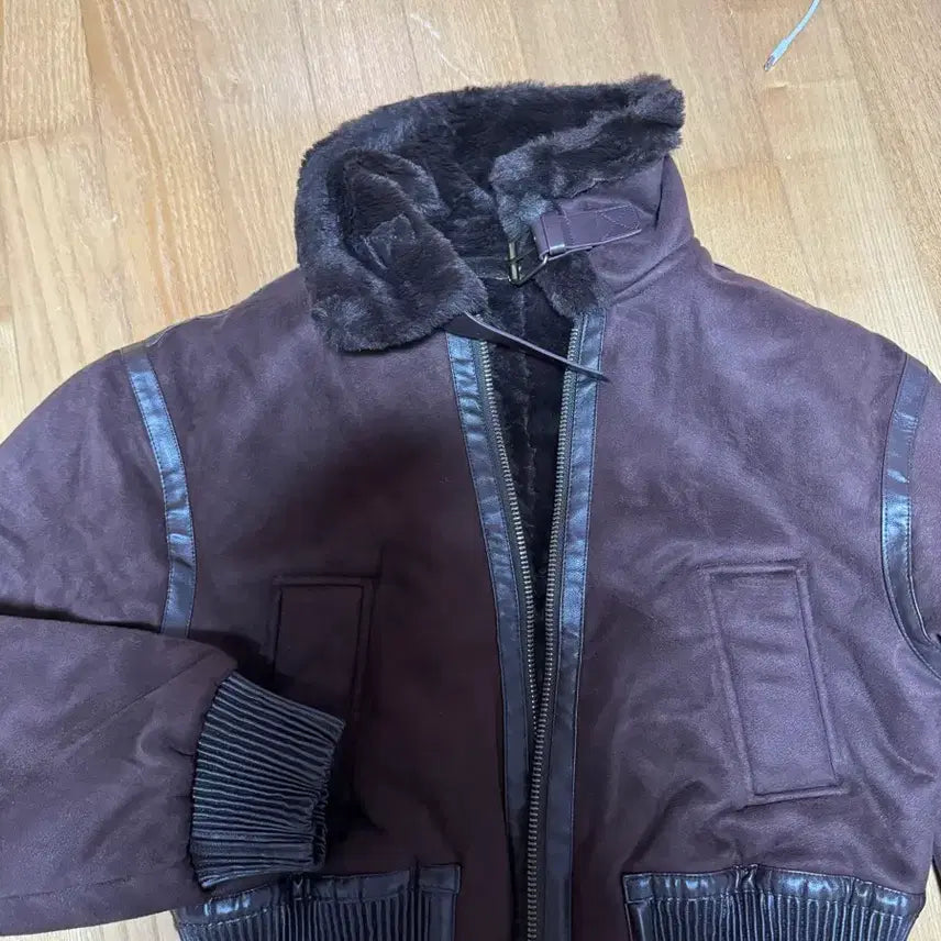 [BUNJANG] Brown Crop Faux Mouton Jacket (S) / 브라운 크롭 무스탕 s