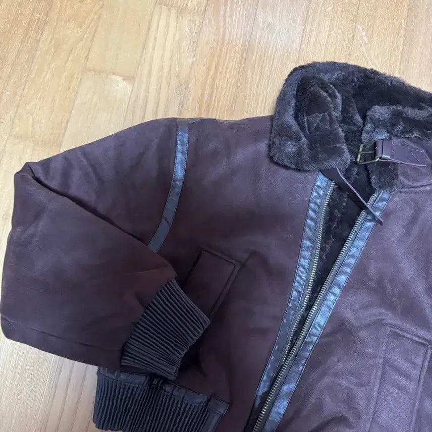 [BUNJANG] Brown Crop Faux Mouton Jacket (S) / 브라운 크롭 무스탕 s