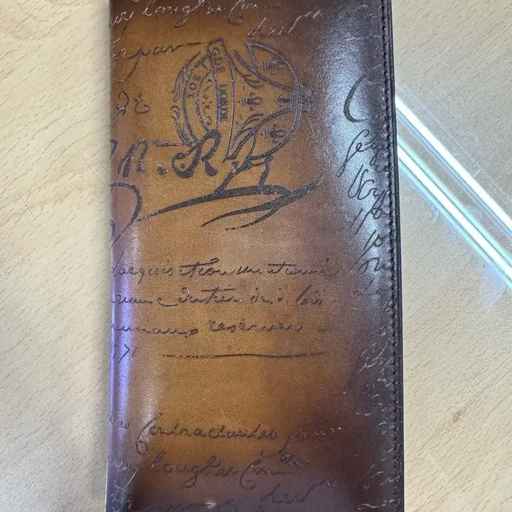 [BUNJANG] Berluti Leather Long Wallet Scritto / 벨루티 레더 장지갑 스크리토(파티나 1회 무료)