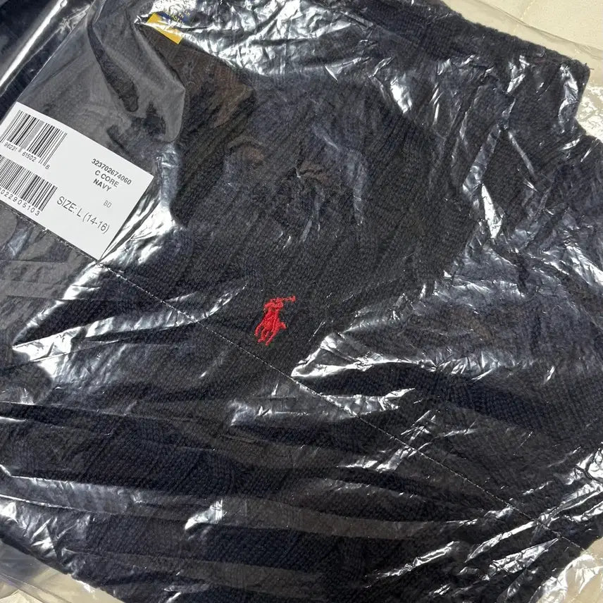 [SOLD OUT] 폴로 케이블 니트 네이비 (택달린 새상품)