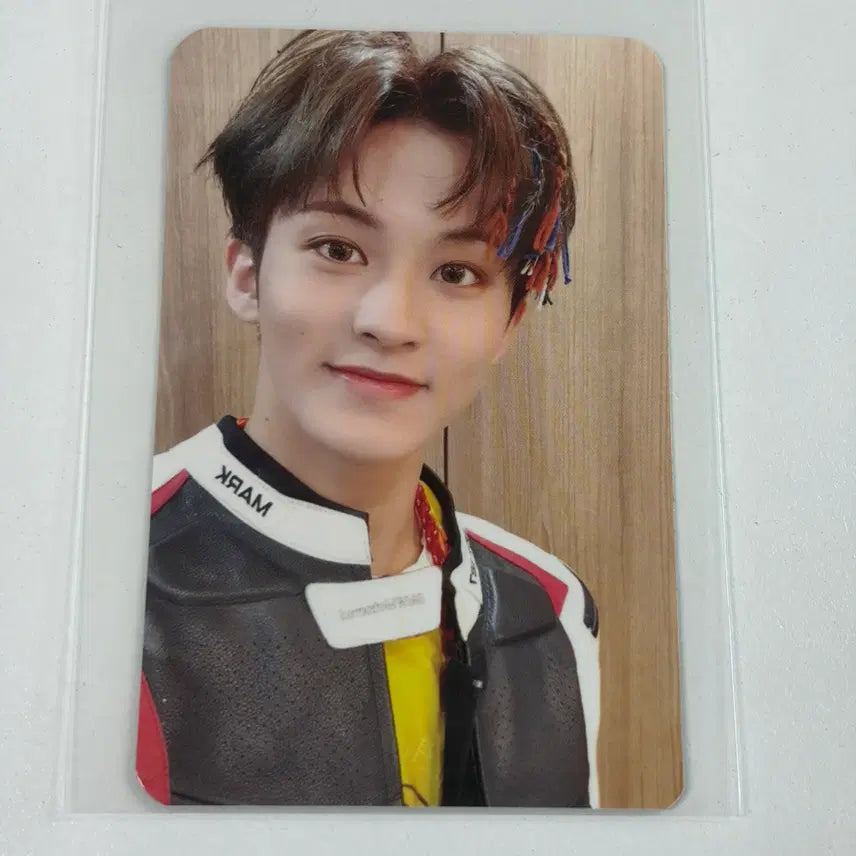 엔시티 127 마크 네오존 파이널라운드 펀치 앨범 키트버전 포카 포토카드