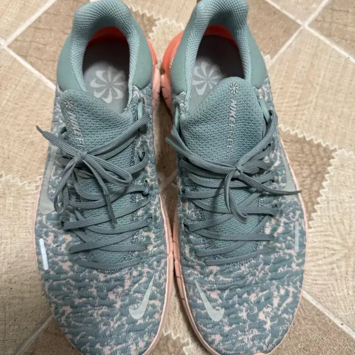 [BUNJANG] Nike Free Run Next Nature Flyknit Flywire (Almost New) / 나이키 프리 런 넥스트 네이처 240 플라이니트 플라이와이어 (거의새것!