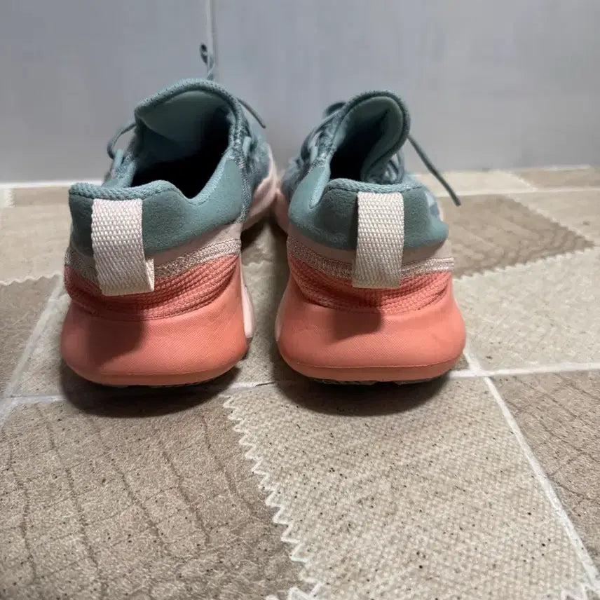 [BUNJANG] Nike Free Run Next Nature Flyknit Flywire (Almost New) / 나이키 프리 런 넥스트 네이처 240 플라이니트 플라이와이어 (거의새것!