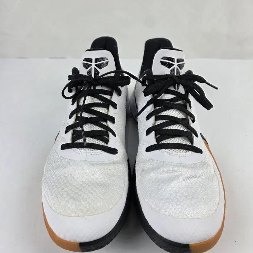 [BUNJANG] Nike Mamba Focus White Black / 빈트로^^290 나이키 맘바 포커스 화이트 검