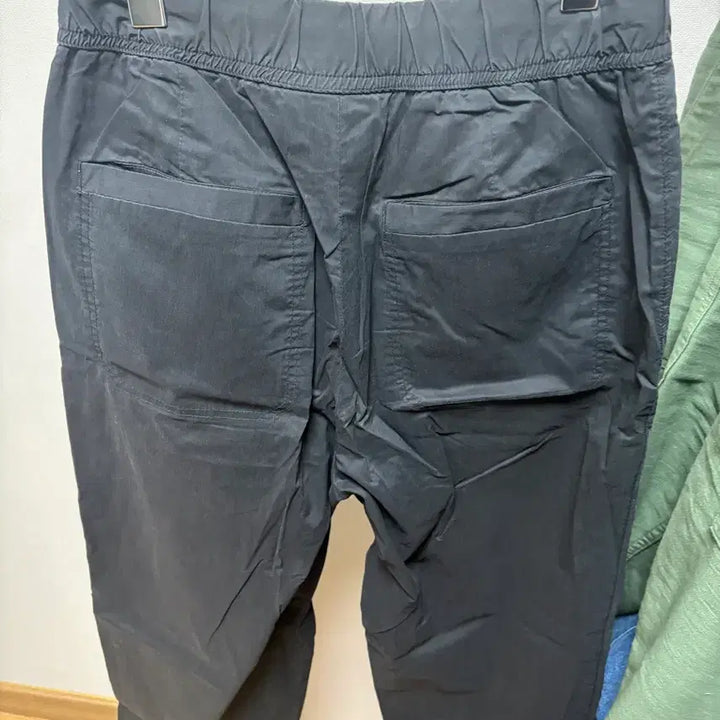 [BUNJANG] Solid Homme Black Banding Training Pants / 솔리드옴므 밴딩 팬츠