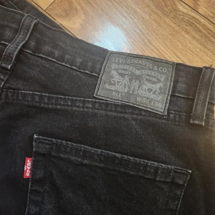 [BUNJANG] Levi's 511 Black Jeans (Waist 34) / 리바이스511  검정 청바지 허리 34  최상