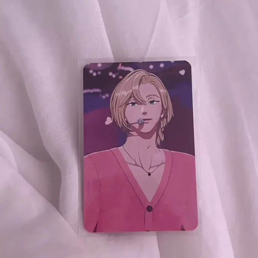 플레이브 애니플러스 노아 포카