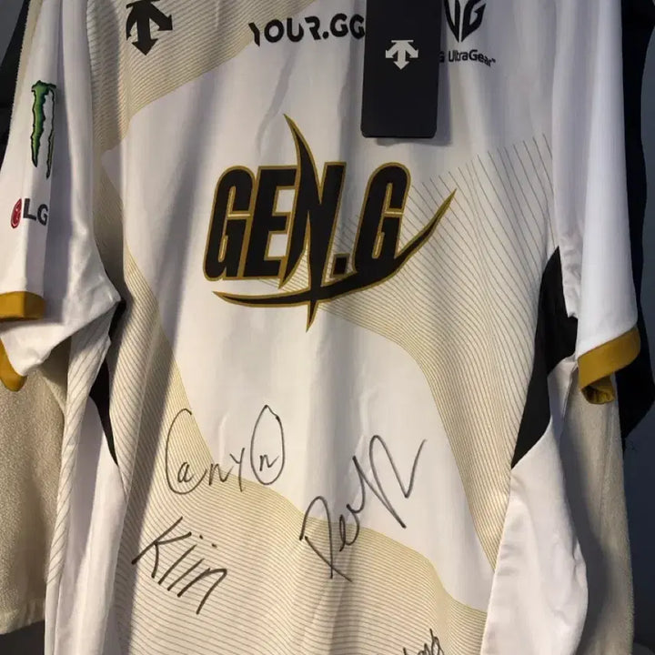 [BUNJANG] Gen.G 2024 Worlds Signed Jersey / 2024 젠지 친필싸인 월즈유니폼(마지막가격내림