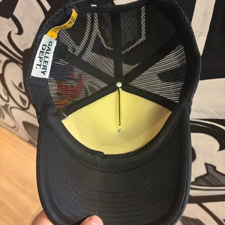 [BUNJANG] Gallery Dept. G Logo Trucker Cap / 갤러리 디파트먼트 g로고 트러커캡